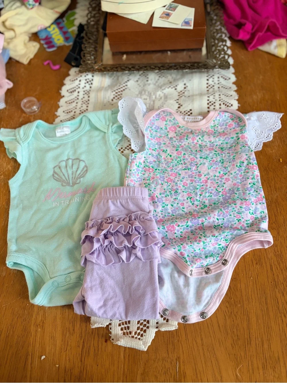 The Beaufort Bonnet Company Mint, Lavender & Floral Baby Onesie Set